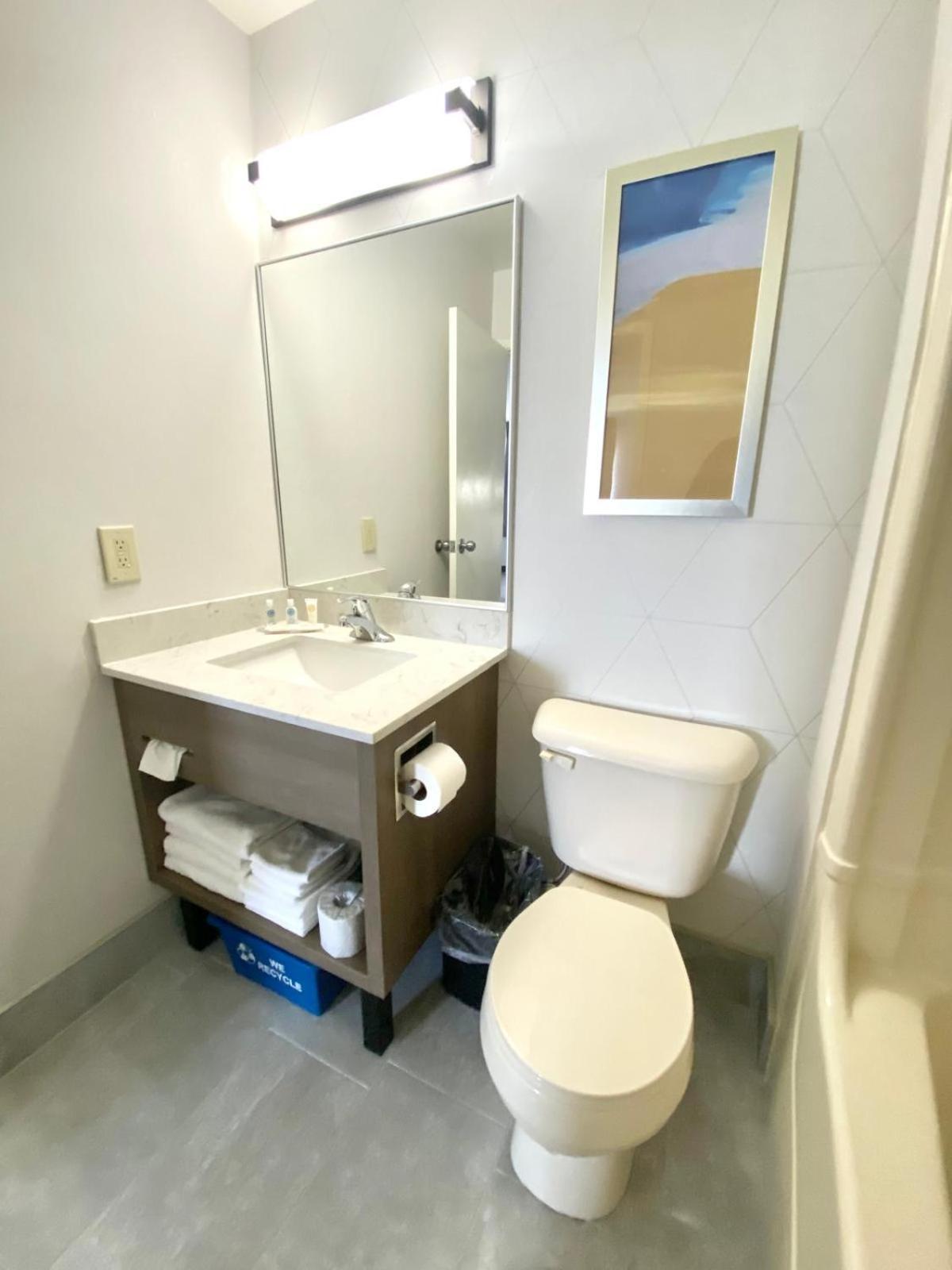 Comfort Inn Sainte-Catherine Extérieur photo