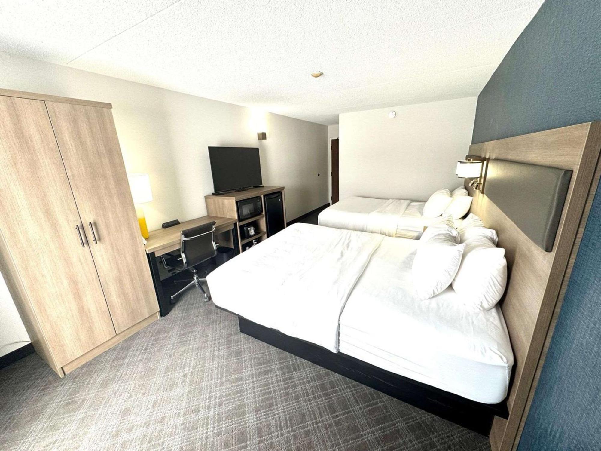 Comfort Inn Sainte-Catherine Extérieur photo
