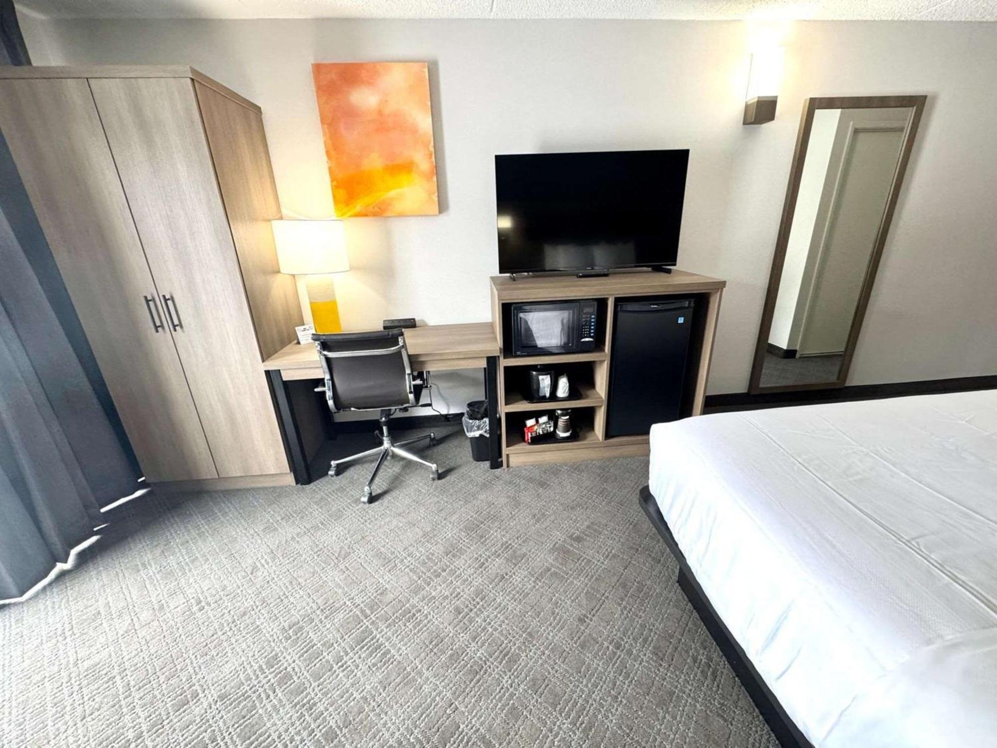 Comfort Inn Sainte-Catherine Extérieur photo
