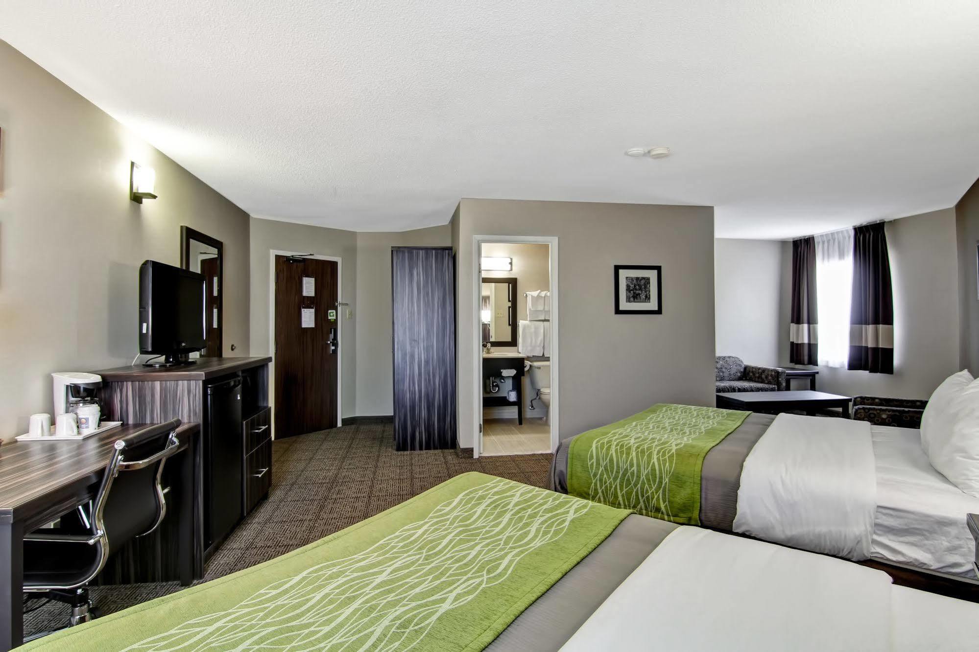 Comfort Inn Sainte-Catherine Extérieur photo