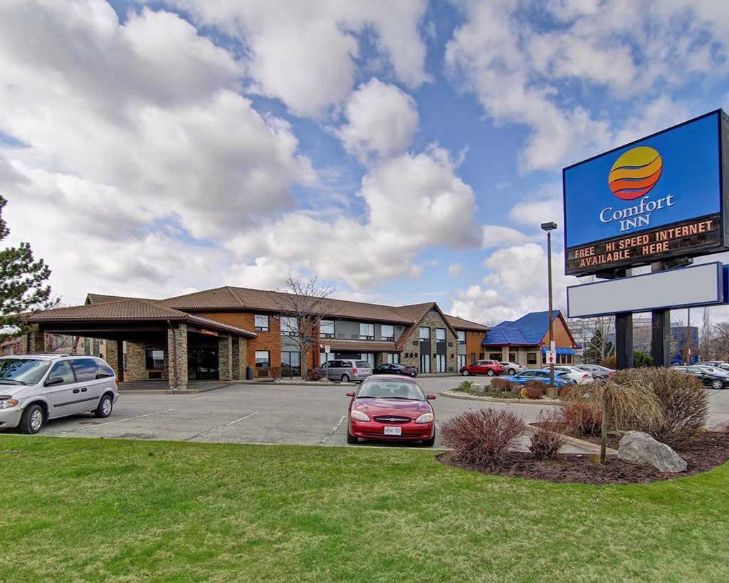 Comfort Inn Sainte-Catherine Extérieur photo